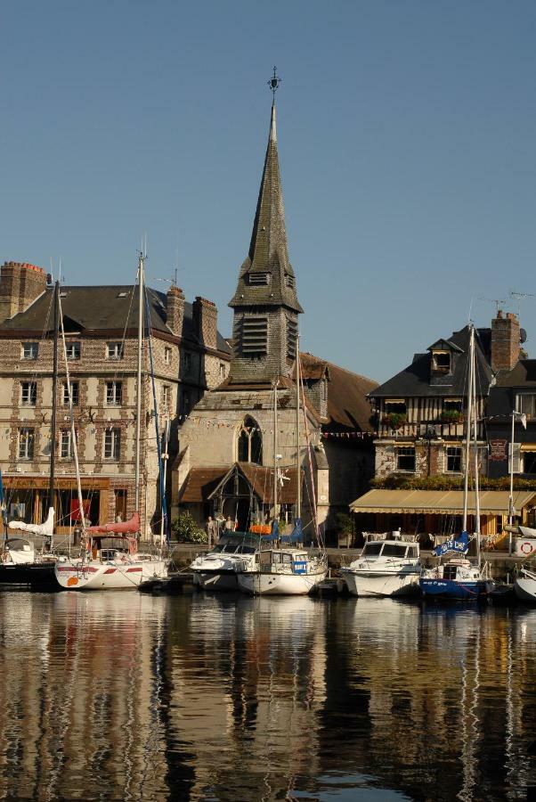 Cosy Maison 3 Chambres Honfleur Jardin, Parking Prive Et Jacuzzi Екстер'єр фото
