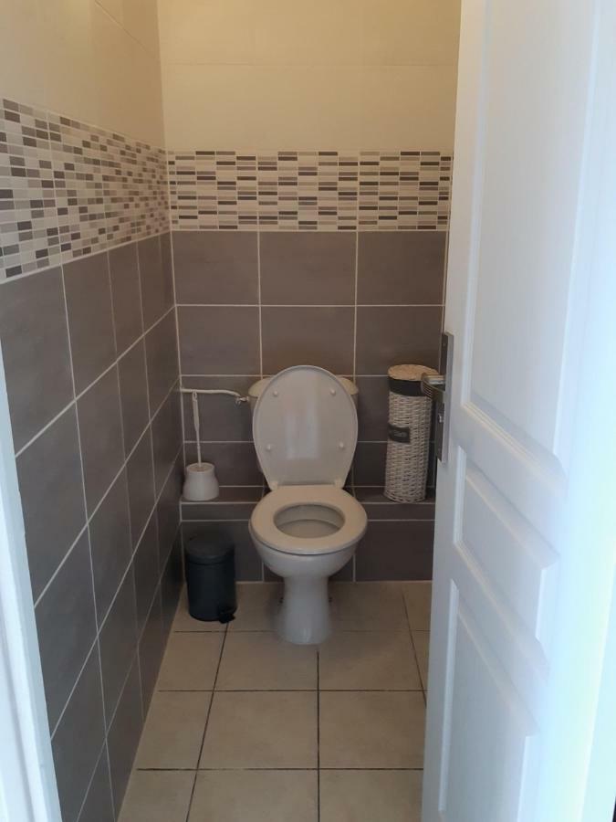 Cosy Maison 3 Chambres Honfleur Jardin, Parking Prive Et Jacuzzi Екстер'єр фото